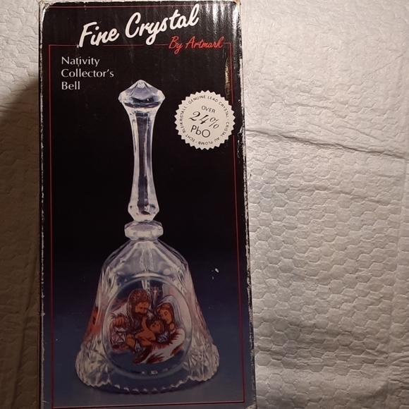 Artmark Fine Crystal Bell - Picture 1 of 6